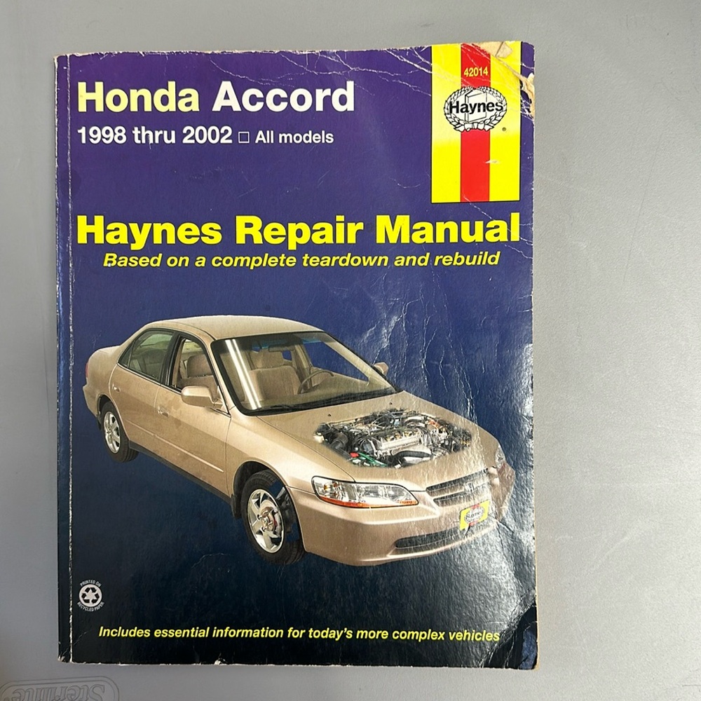 Honda Accord Book
